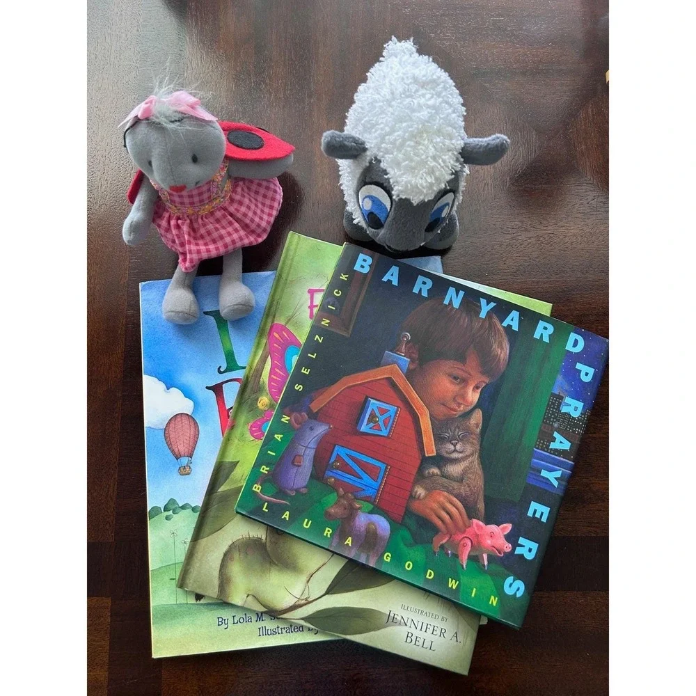 Lot of 3 Books Barnyard Prayers Book Brian Selznick Neopets Sheep Hallmark Mouse